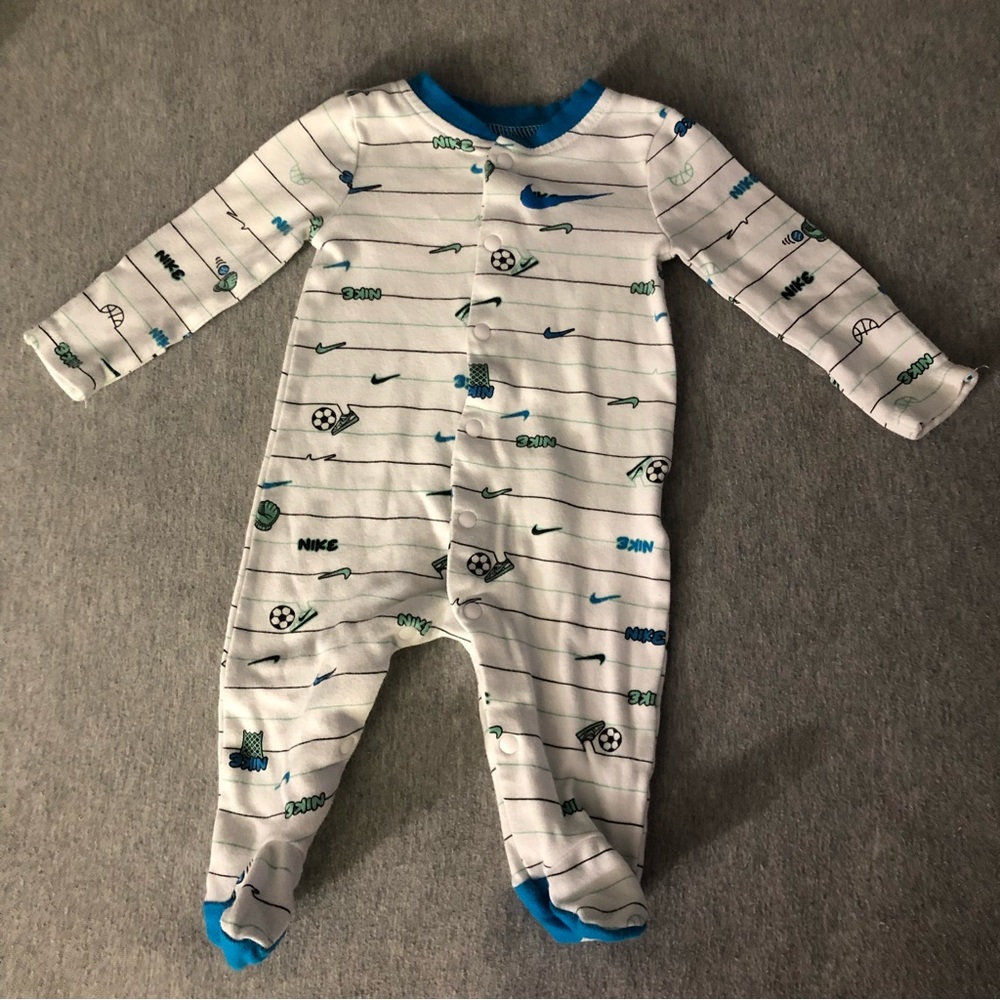 Nike Infant footie PJs